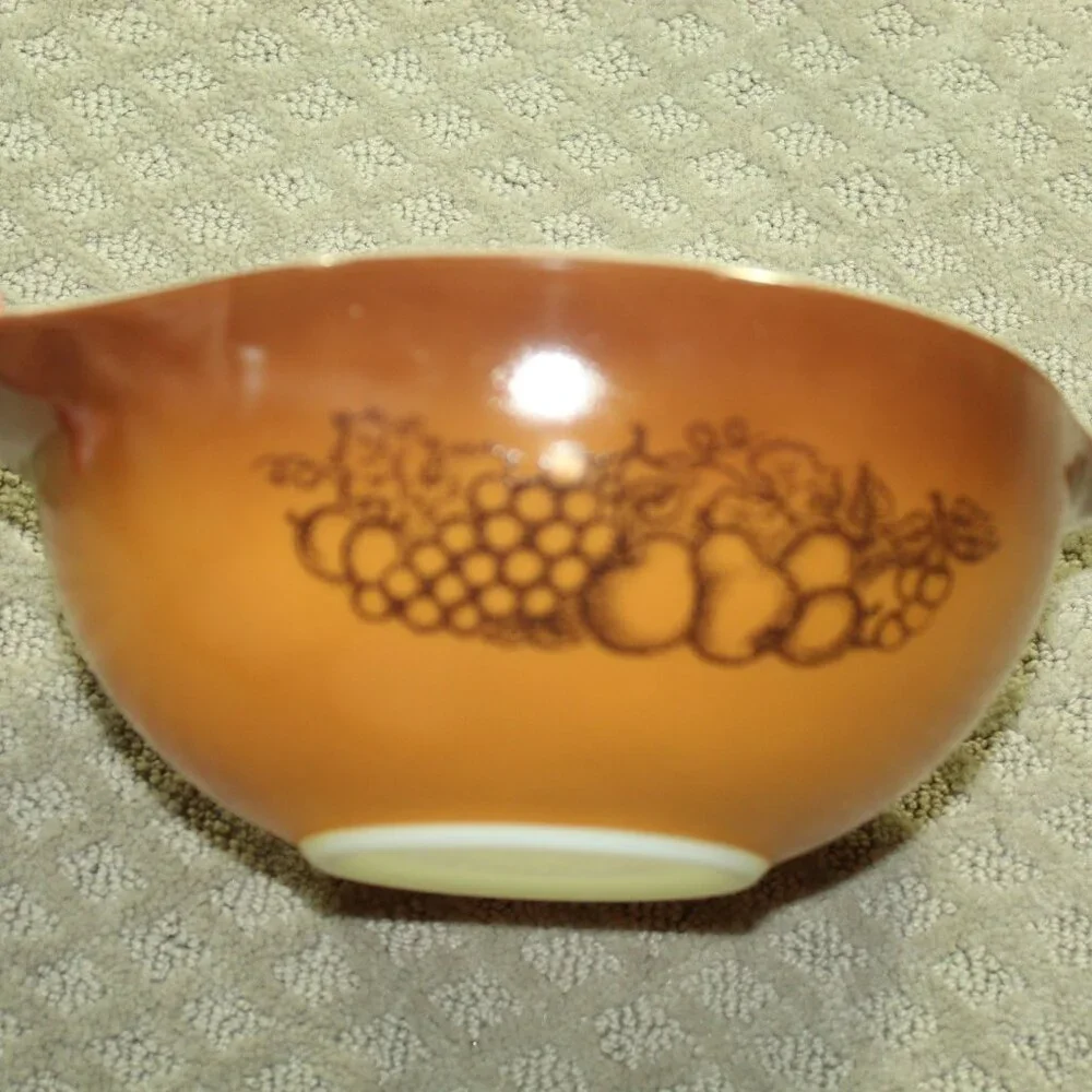 Set of 4 Vintage Pyrex Old Orchard 441, 442, 443, 444 Cinderella Nesting Mixing